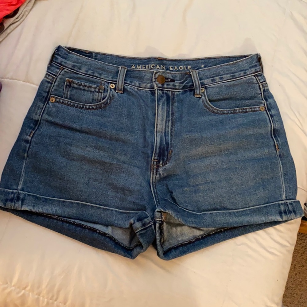 American Eagle Mom Shorts